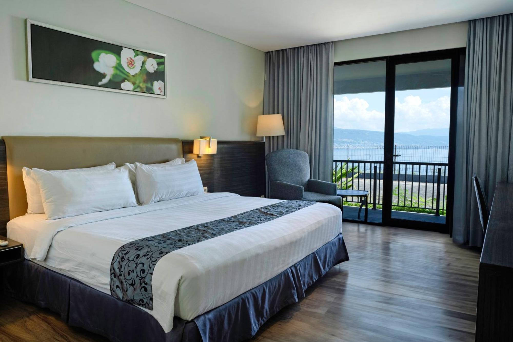 Estrella Hotel & Conference Лувук Экстерьер фото