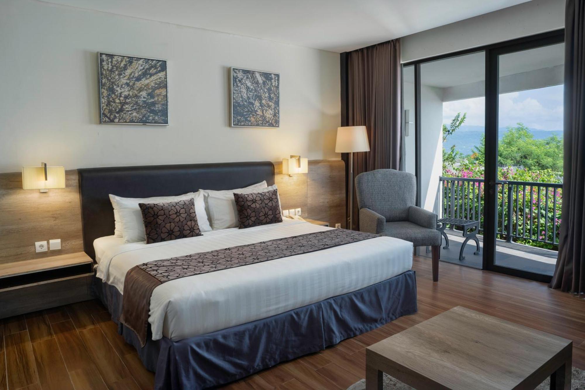 Estrella Hotel & Conference Лувук Экстерьер фото